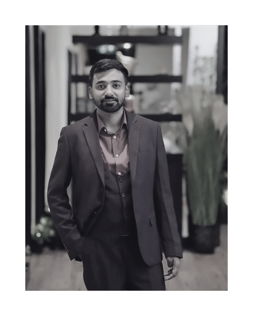 Affan Shaikh - Founder and Frontend Developer of ONzeeonweb, a digital marketing agency in Dubai.